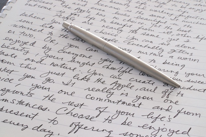 5 Key Benefits Of Learning Cursive Writing In School