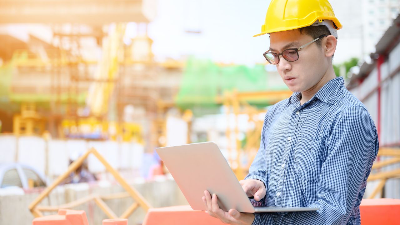 Construction Progress Tracking Software